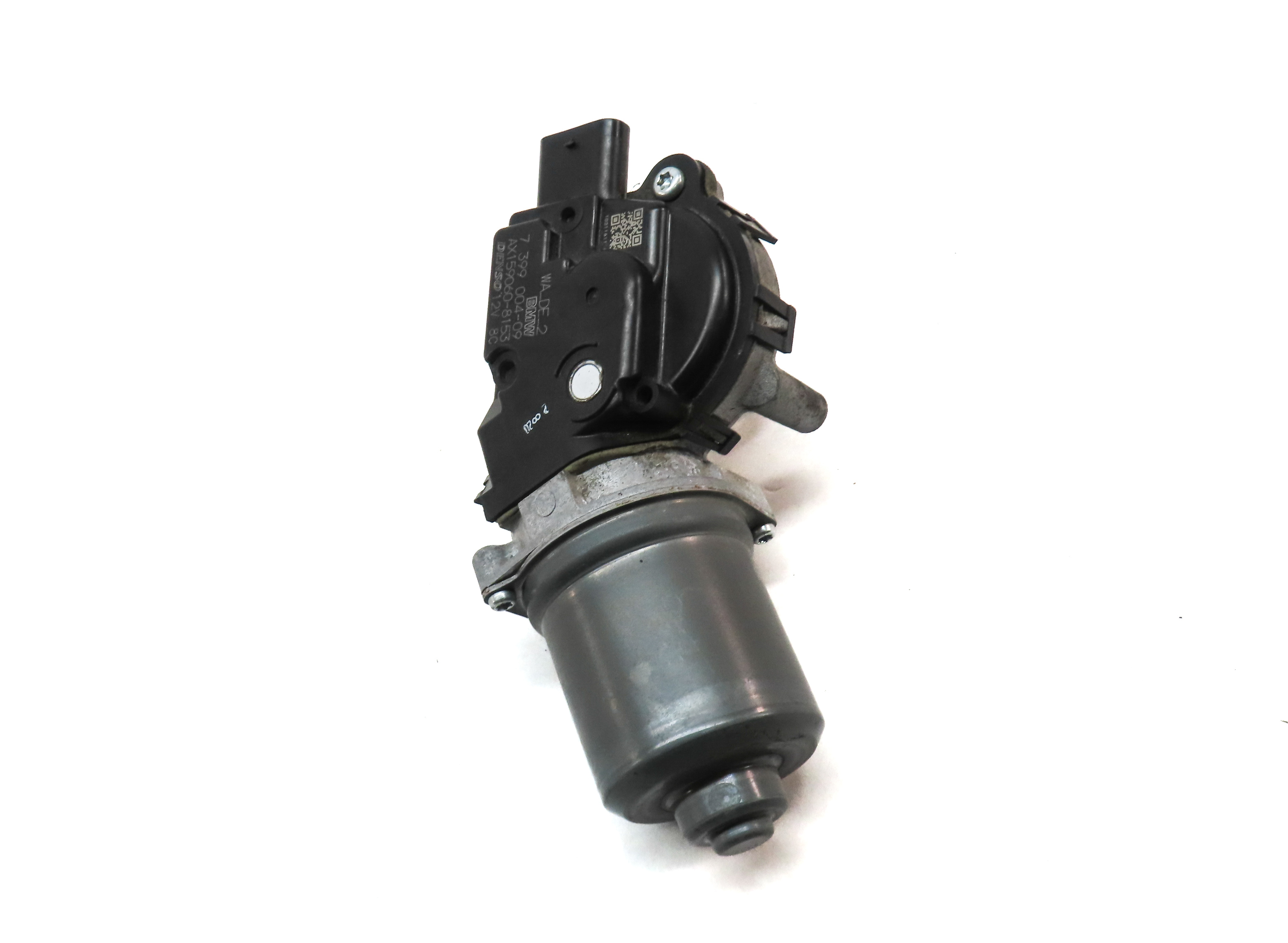 2018-2023 BMW X3 X4 X4M (G01 G02) FRONT WINDSHIELD WIPER MOTOR — exact item pictured